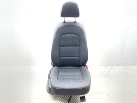 Sedadlo pravé přední Audi A4 B8 Avant (8K5) 2007 - 2015