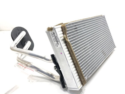 Radiátor topení Chrysler Pacifica 2016 - 2022 16480617