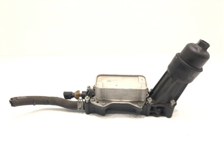 Kryt filtru oleje Chrysler Pacifica 2016 - 2022 6790424411A3