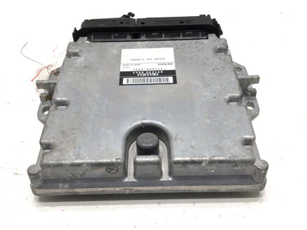 Řídicí jednotka motoru Saab 9-5 Kombi (YS3E) 1998 - 2009 897240-8662