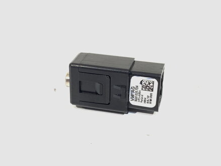 Zásuvka / uložení AUX Skoda Octavia III Combi (5E5, 5E6) 2012 - 2022 5Q0035724