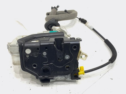 Zámek dveří levý přední Audi A6 C7 (4G2, 4GC) 2010 - 2018 8J1837015F