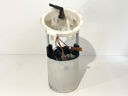 Palivové čerpadlo BMW 3 Touring (E91) 2004 - 2012 7197073