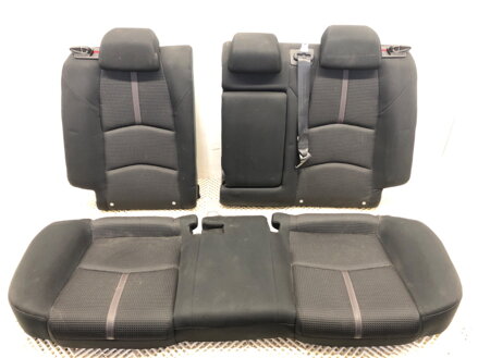 Lavice / sedačka druhý řada Mazda 3 (BM, BN) 2013 - 2022