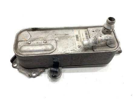 Chladič oleje převodovky převodů BMW 3 (F30, F80) 2011 - 2018 7600553