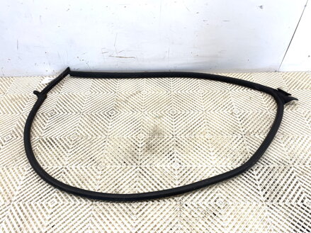 Těsnění dveří přední pravé Audi TT (FV3, FVP) 2014 - 2022