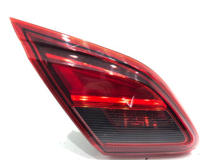 Světlo levé zadní vnitřní Opel Corsa E (X15) 2014 - 2022 39012623