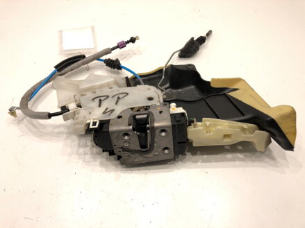 Zámek dveří pravý přední Mercedes-benz Class E (W212) 2009 - 2016 A0997200435