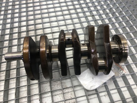 Hřídel klikový Skoda Roomster (5J7) 2006 - 2015 BMD