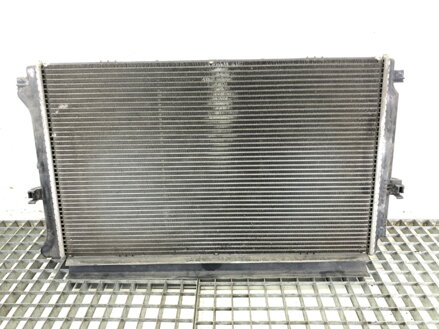 Chladič vody VW Touran (5T1) 2015 - 2022 5Q0121251GD