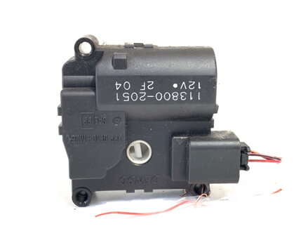 Motor radiátoru topení Toyota Avensis Kombi (_T25_) 2003 - 2008 113800-2051