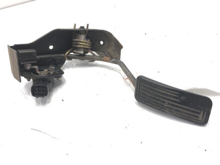Plynový pedál Toyota Avensis Kombi (_T25_) 2003 - 2008 78111-35030