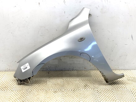 Blatník levý přední Mazda 3 (BK) 2003 - 2009