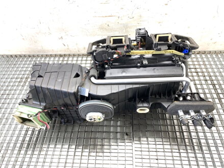 Radiátor topení kompletní kombajn BMW 5 Touring (F11) 2009 - 2017 9202574