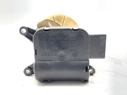 Motor radiátoru topení Audi A4 B7 Avant (8ED) 2004 - 2008 8E1820511C