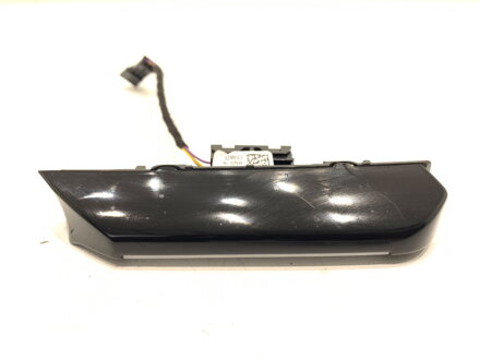 Lišta dekor přístrojové desky konzole LED Skoda Karoq (NU7, ND7) 2017 - 2022 57B947194