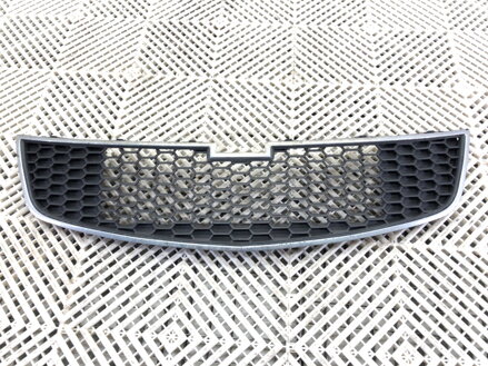 Maska chladiče grill Chevrolet Cruze Liftback (J305) 2010 - 2022 96832937