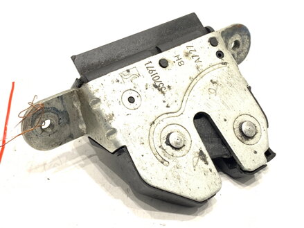 Zámek víka kufru zadní Opel Corsa D (S07) 2006 - 2014 55701971