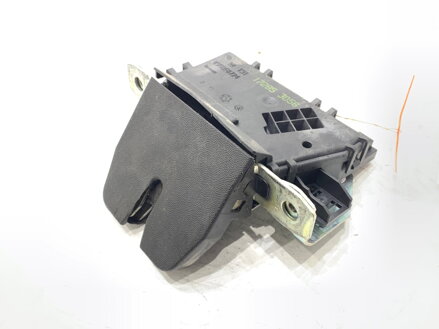 Zámek víka kufru zadní Opel Zafira / Zafira Family B (A05) 2005 - 2019 13117285