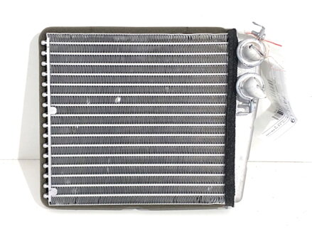 Radiátor topení Audi A3 (8P1) 2003 - 2013 1K0819031