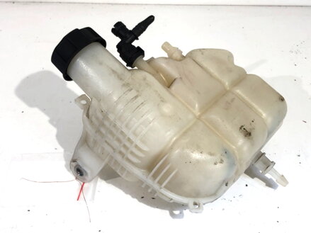 Vyrovnávací nádobka chladicí kapaliny BMW 2 Active Tourer (F45) 2013 - 2022 7617362