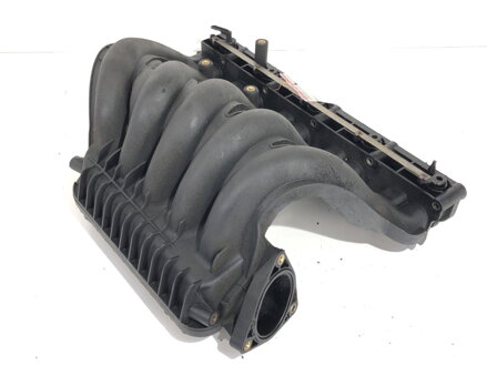 Sací potrubí Mercedes-benz Class E (W211) 2002 - 2009