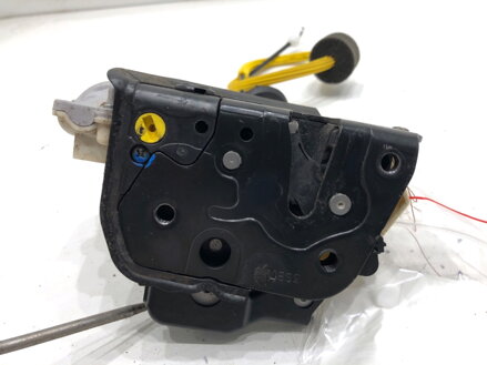 Zámek dveří levý zadní Audi A6 C6 Avant (4F5) 2004 - 2011 4F0839015