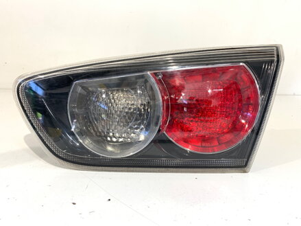 Světlo zadní pravé vnitřní Mitsubishi Lancer Viii (CY_A, CZ_A) 2007 - 2022