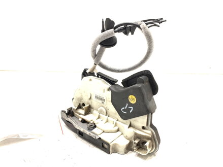 Zámek dveří levý přední VW Passat B8 Variant (3G5, CB5) 2014 - 2022 5E1837015A