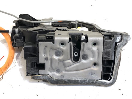 Zámek dveří pravý přední BMW 5 (G30, F90) 2016 - 2022