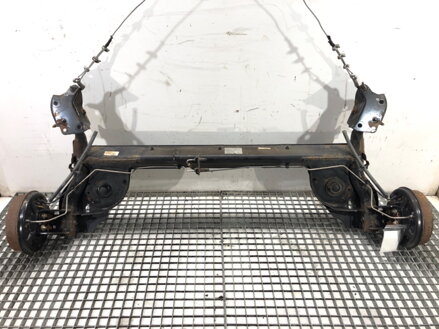 Výztuha zadní Dacia Sandero II 2012 - 2022