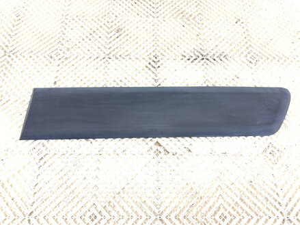 Lišta dveří levá zadní Citroen Berlingo Multispace (B9) 2008 - 2022 9682860177