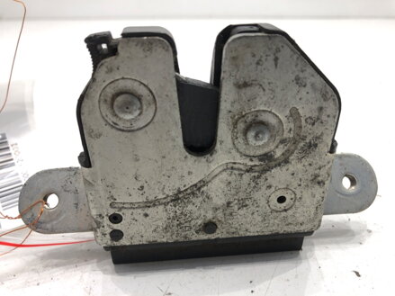 Zámek víka kufru zadní Opel Corsa D (S07) 2006 - 2014 55701971