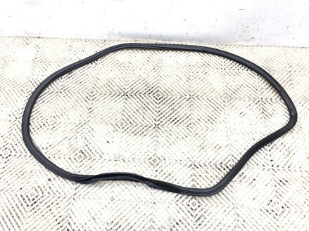 Těsnění dveří zadní levé Audi Q5 (FYB, FYG) 2016 - 2022