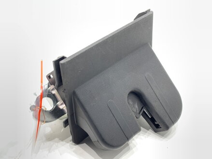 Zámek víka kufru zadní Seat Ibiza IV (6J5, 6P1) 2008 - 2017