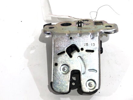 Zámek víka kufru zadní Skoda Octavia III Combi (5E5, 5E6) 2012 - 2022 5E0827505