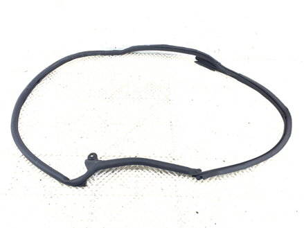 Těsnění dveří přední pravé Audi A7 Sportback (4KA) 2017 - 2022