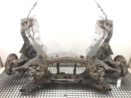 Výztuha zadní Nissan Qashqai II SUV (J11, J11_) 2013 - 2022