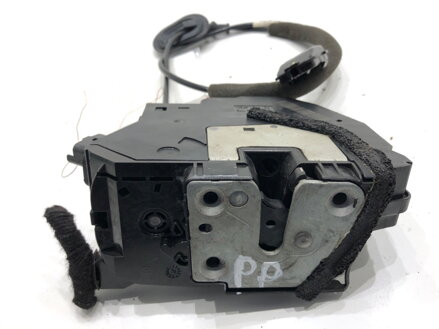 Zámek dveří pravý přední Renault Megane CC (EZ0/1_) 2010 - 2022 805028994R