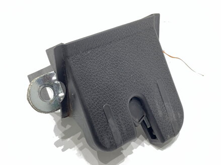 Zámek víka kufru zadní VW Golf V Variant (1K5) 2007 - 2009