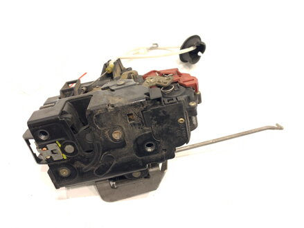 Zámek dveří pravý přední Audi A4 B6 Avant (8E5) 2000 - 2005 8E1837016C