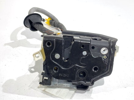 Zámek dveří pravý zadní Audi A4 B9 Avant (8W5, 8WD) 2015 - 2025 8X0839016E