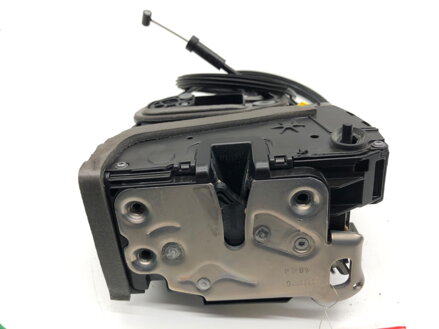 Zámek dveří levý zadní Opel Astra K (B16) 2015 - 2022 13598364