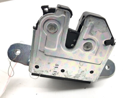 Zámek víka kufru zadní Opel Astra K (B16) 2015 - 2022 39021416