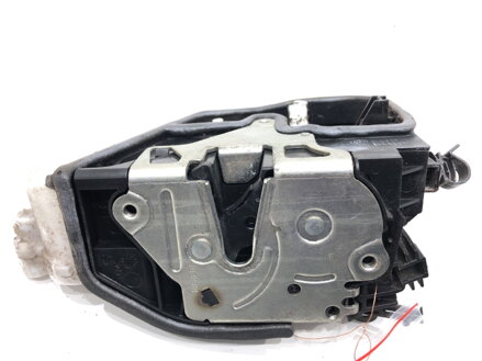 Zámek dveří levý přední BMW X6 (E71, E72) 2007 - 2014 7202143