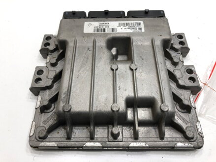 Řídicí jednotka motoru Dacia Duster (HS_) 2010 - 2018 237104643R