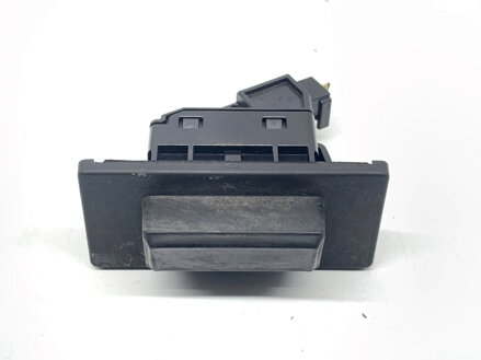 Klika víka kufru zadní Mazda 6 Sedan (GJ, GL) 2012 - 2022