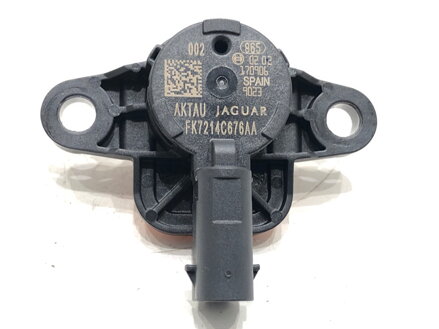 Čidlo nárazu Jaguar XF II (X260) 2015 - 2022 FK7214C676AA