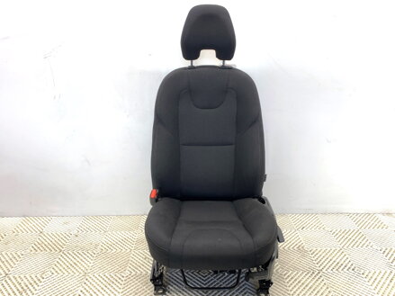 Sedadlo levé přední Volvo V40 Liftback (525, 526) 2012 - 2022