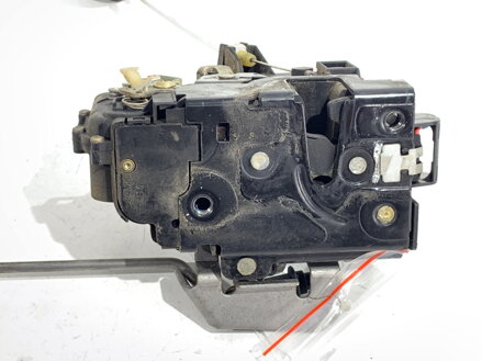 Zámek dveří levý přední Audi A4 B6 (8E2) 2000 - 2005 4B1837015G